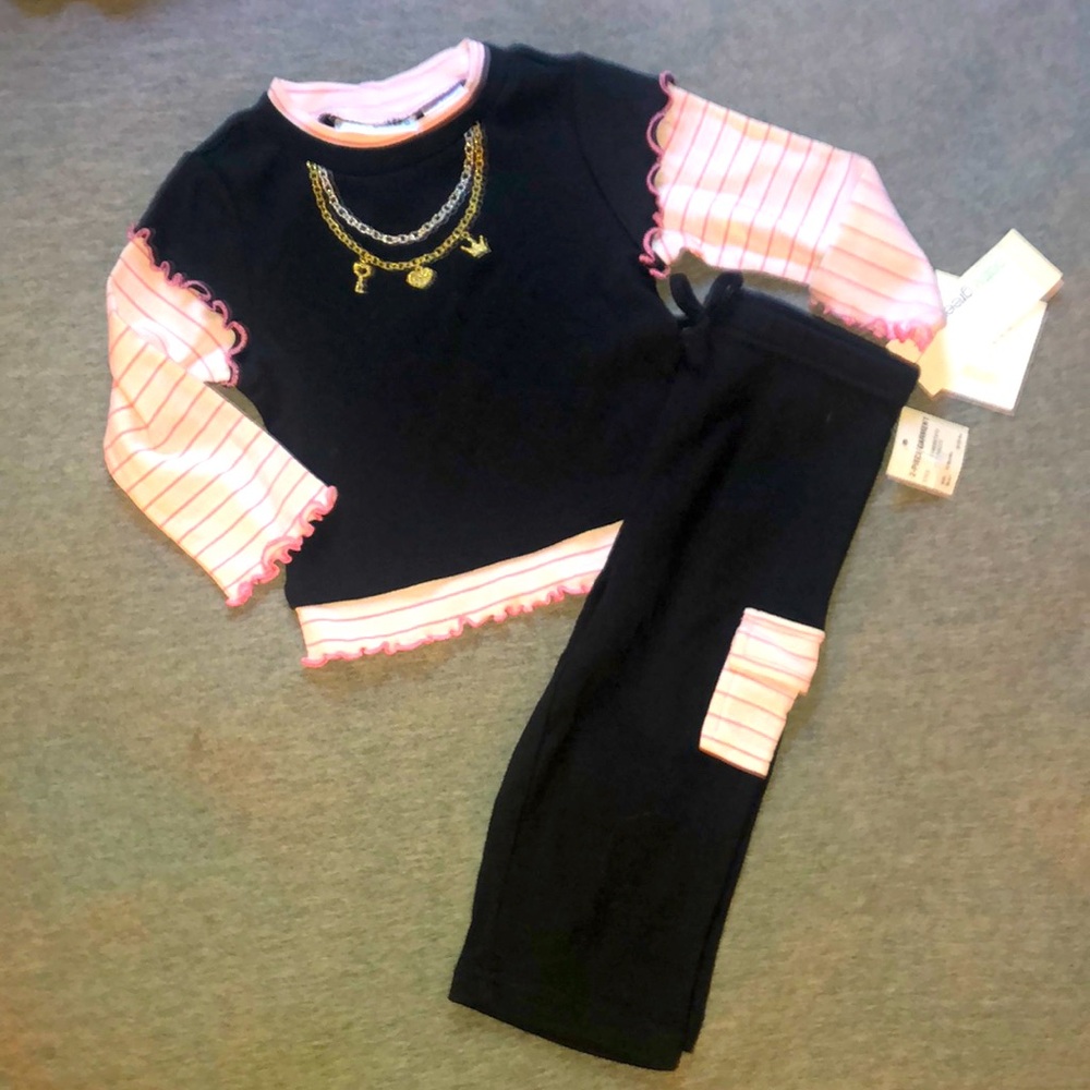 NWT Baby Girls 2 Piece Outfit Set Size 12 Months